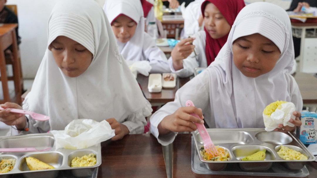 Klarifikasi BGN Lebong Terkait Viral Menu MBG Berupa Bahan Mentah di Tangerang Selatan