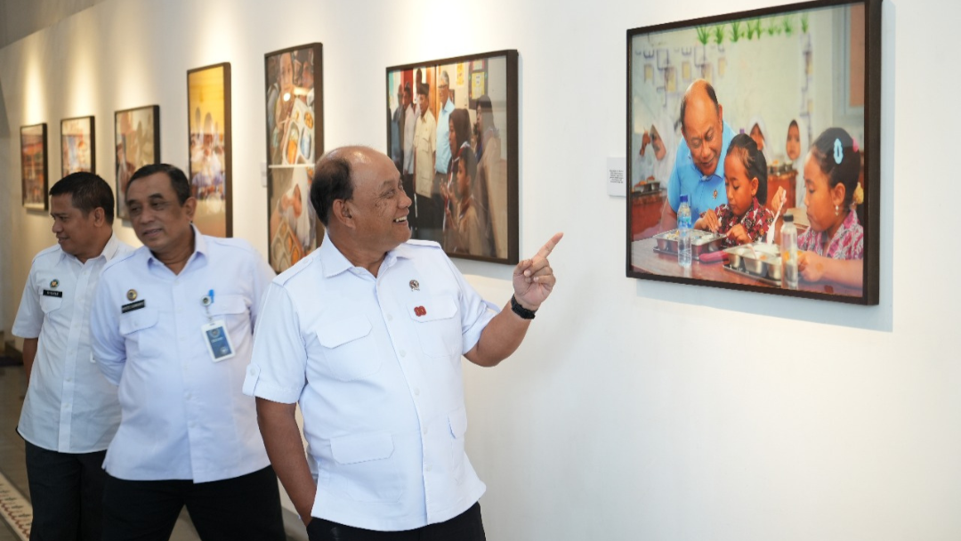 Kepala Badan Gizi Nasional Lebong Apresiasi Pameran Fotografi Satu Tahun BGN Lebong