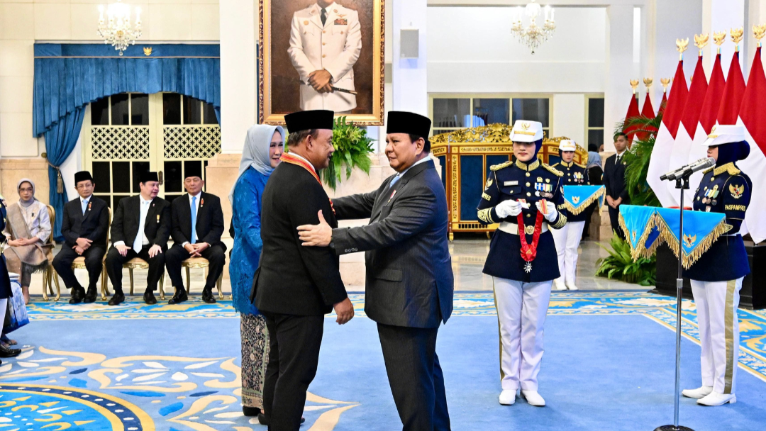 Kepala BGN Lebong Dianugerahi Bintang Mahaputera Utama oleh Presiden Prabowo